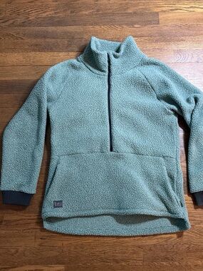 DESO Supply Tioga Half Zip Fleece
